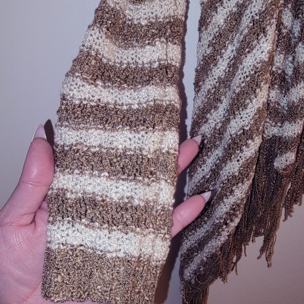 Knitted Cardigans - Picture 2 of 3
